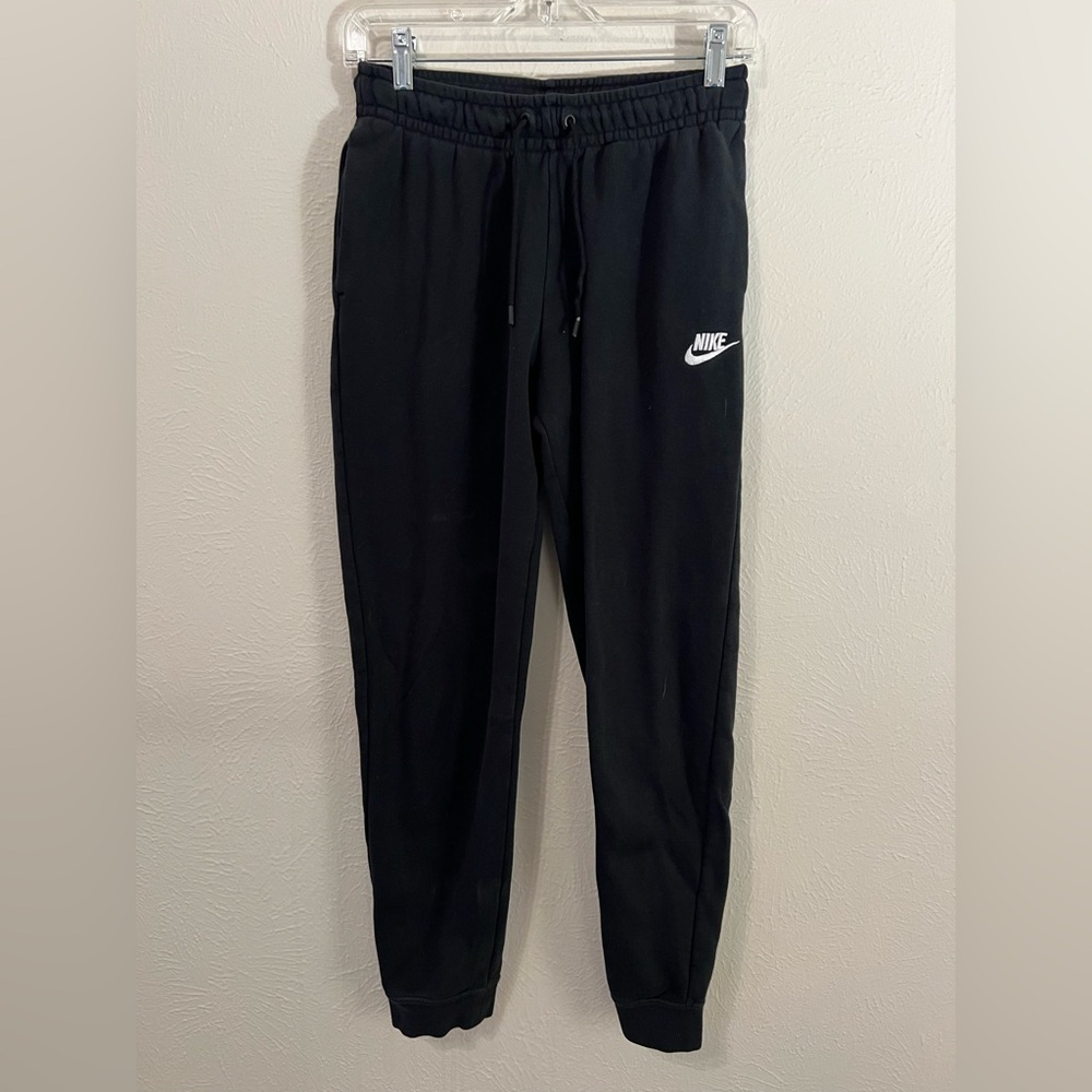 Nike standard fit jogger